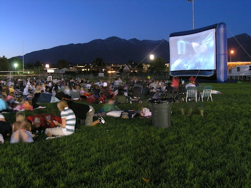 Outdoor Movie Systems For Parks And Recreation Use
