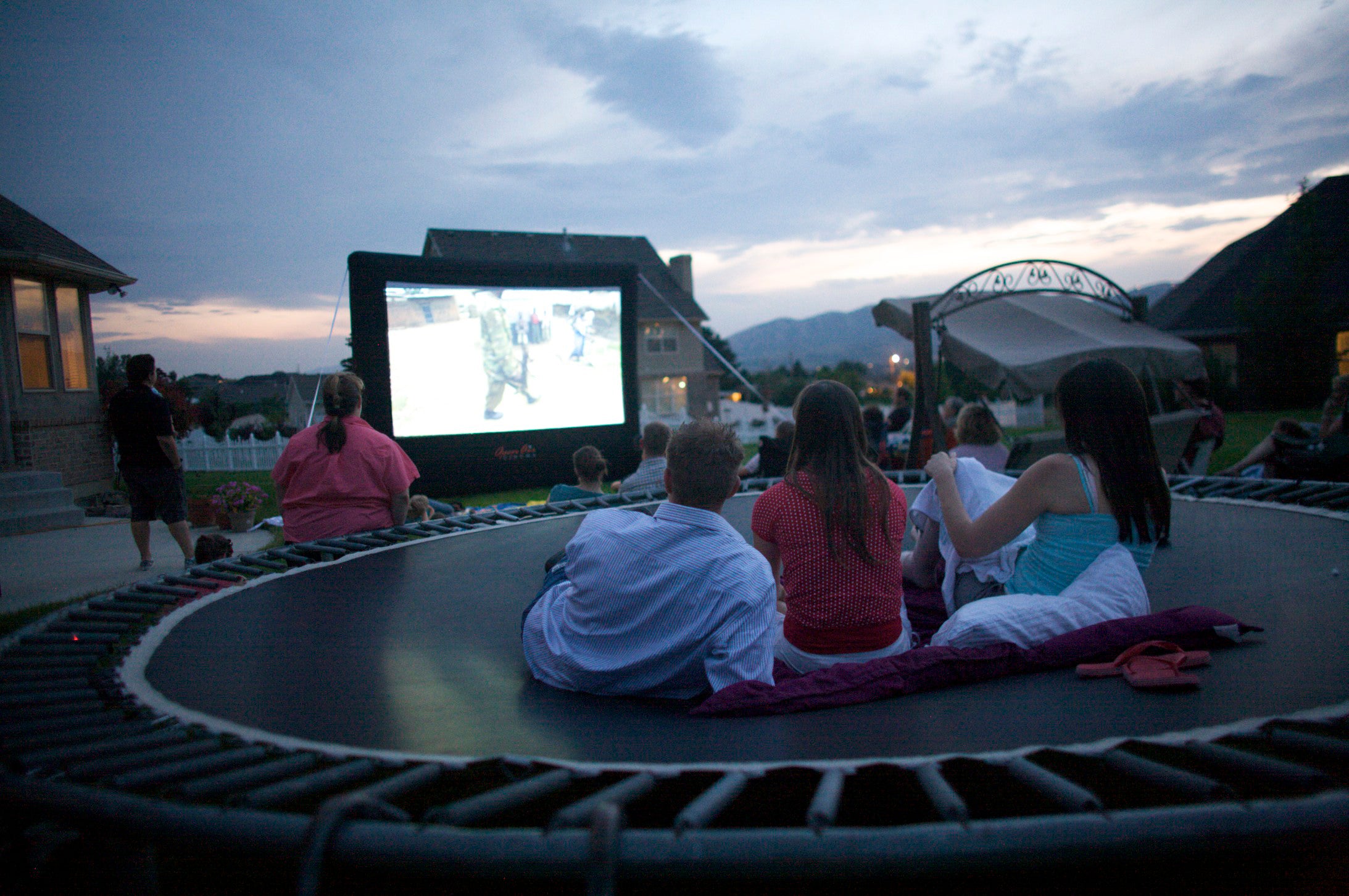 Purchase an Open Air Cinema Inflatable Movie Screen System Now, and Enjoy All Summer Long