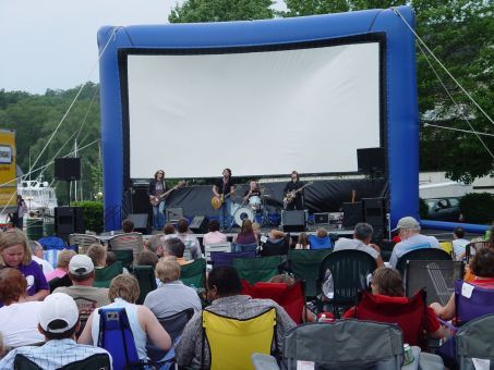 outdoor inflatable screen