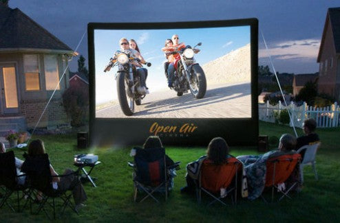 Set up your inflatable screen for a patriotic film festival!