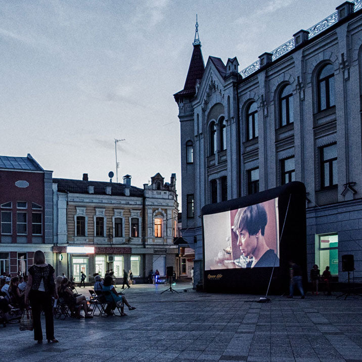 Open Air Cinema Standard 20' screen onsite